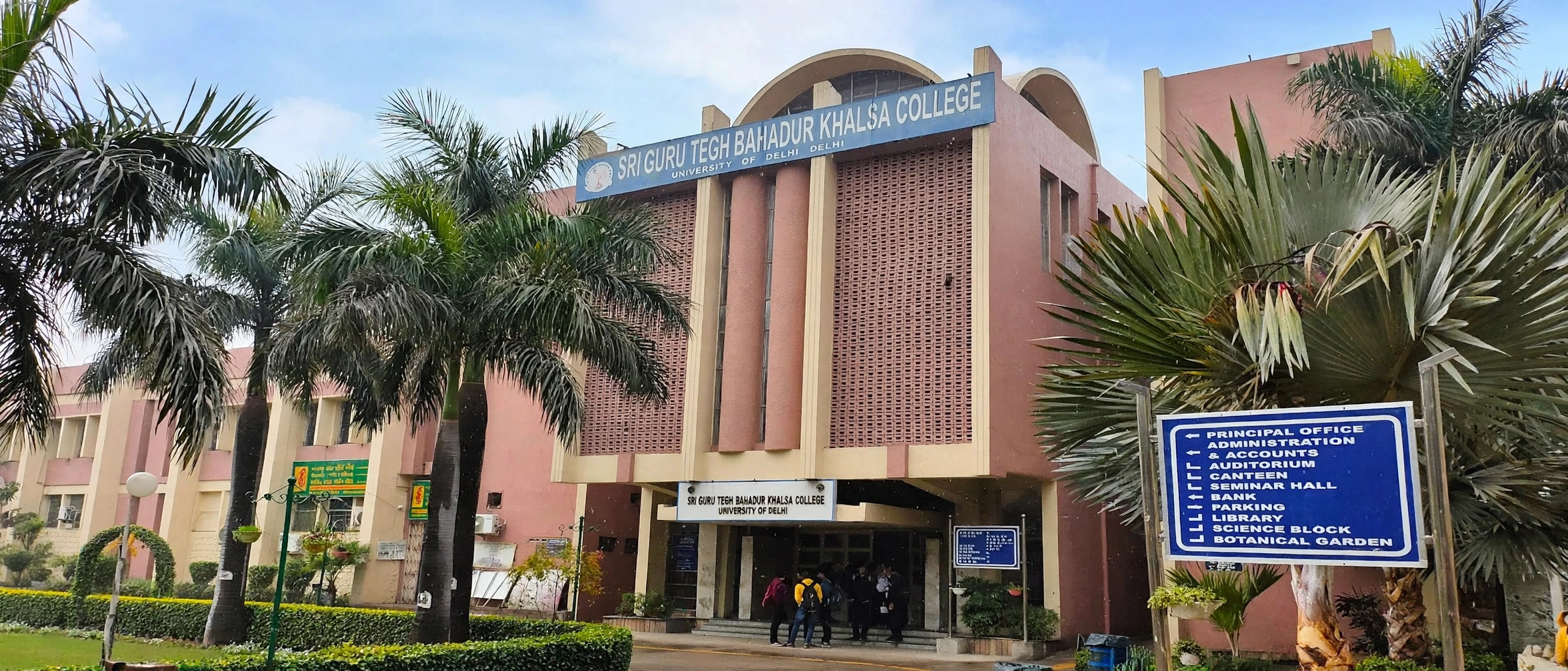 Sri Guru Tegh Bahadur Khalsa College, University of Delhi